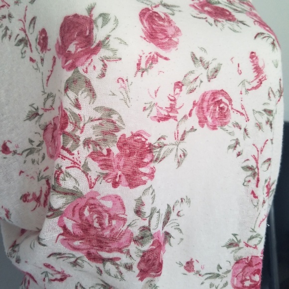 Wet Seal Pink Rose Print Peasant Blouse - Picture 4 of 5